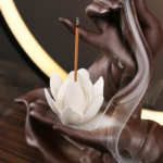Brûleur d'Encens "Main de Bouddha" en Céramique - 0 by Fit Calm - Décoration intérieure, nouveautés de novembre 2021