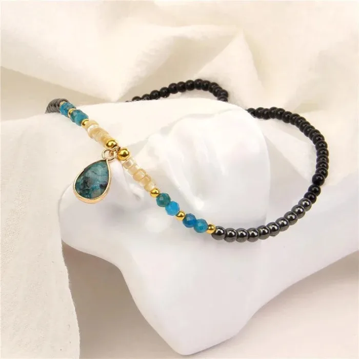 Collier Ras de Cou "Goutte" en Apatite -  by Fit Calm - Apatite, collier, Hématite, Kopy, nouveautés de septembre 2022, onyx noir, Pendentif, ras-du-cou
