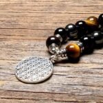 Bracelet Mala "Ancrage & Protection" en Oeil de Tigre, Obsidienne & Hématite - 200000147 by Fit Calm - Bracelet, fleur de vie, homme, hématite, mala, multi-pierres, multi-tours, nouveautés de juillet 2021, obsidienne, oeil de tigre, protection