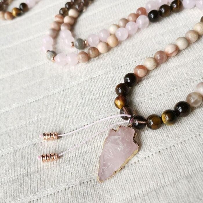 Collier Mala Premium "Amour & Protection" en Pierres Naturelles -  by Fit Calm - mala, malas, nouveautés avril 2022, oeil de tigre, pierre de soleil, quartz rose, Quarz fumé