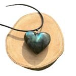 Labradorite Heart Pendant - by Fit Calm - best, Kopy, Labradorite, Pendant