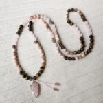Collier Mala Premium "Amour & Protection" en Pierres Naturelles -  by Fit Calm - mala, malas, nouveautés avril 2022, oeil de tigre, pierre de soleil, quartz rose, Quarz fumé