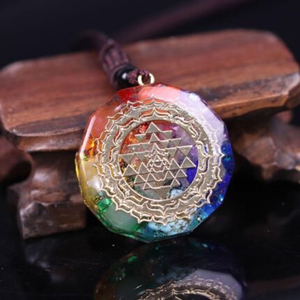 Pendentif Orgonite "Sri Yantra - 7 Chakras" -  by Fit Calm - 7 chakras, Kopy, Pendentif