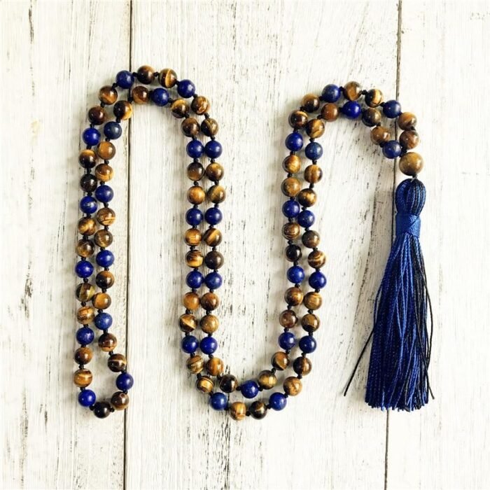 Collier Mala "Protection & Communication" en Lapis Lazuli & Oeil de Tigre -  by Fit Calm - confiance en soi, expression, Lapis Lazuli, Mala, Oeil de tigre, protection