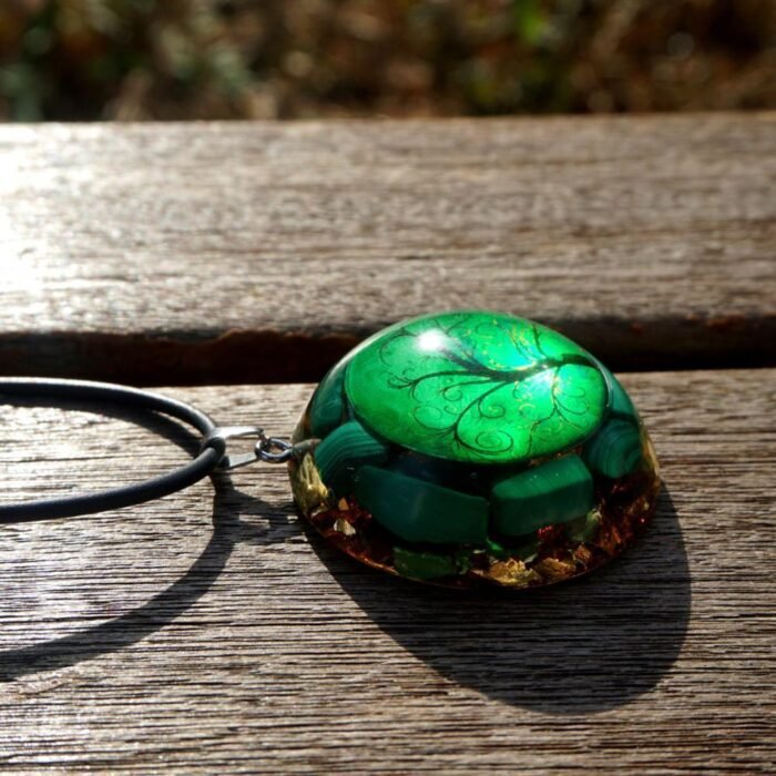 Pendentif Orgonite "Arbre de Vie" en Malachite -  by Fit Calm - Best Seller, Malachite, nouveautés de juillet 2020, Orgonite, pendentif, pendentif orgonite, Promotions