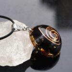 Pendentif Orgonite "Énergies Protectrices" en Obsidienne Noire -  by Fit Calm - HALLO, Kopy, Obsidienne noire, Orgonite, Pendentif, pendentif orgonite