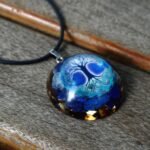 Pendentif Orgonite "Expression" en Lapis Lazuli -  by Fit Calm - Lapis Lazuli, nouveautés de juillet 2020, Orgonite, Pendentif, pendentif orgonite