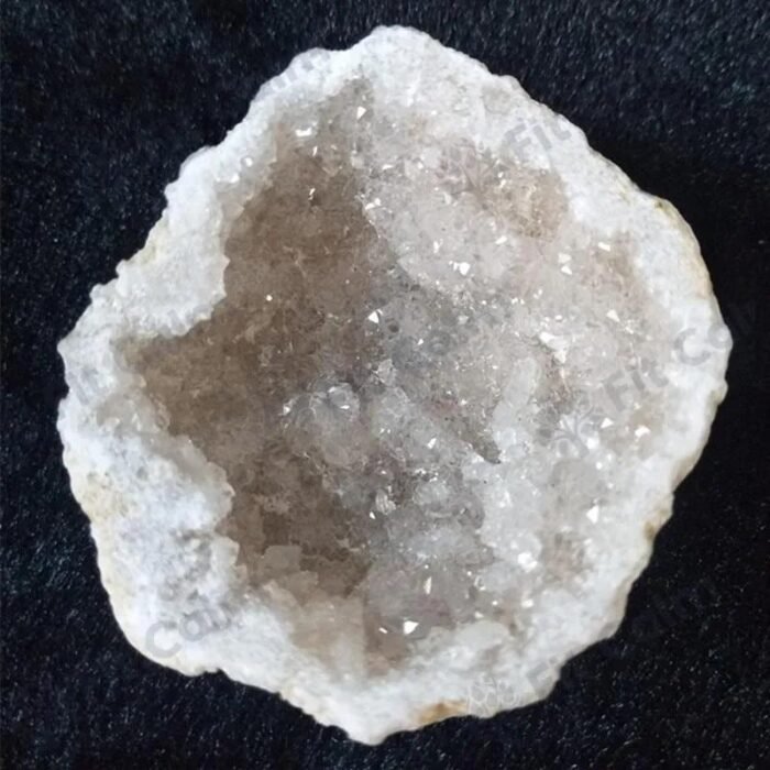 Géode Cristal de Quartz -  by Fit Calm - Best Seller, Cristal de roche, Décoration intérieure, equilibre, nouveautés de novembre 2020